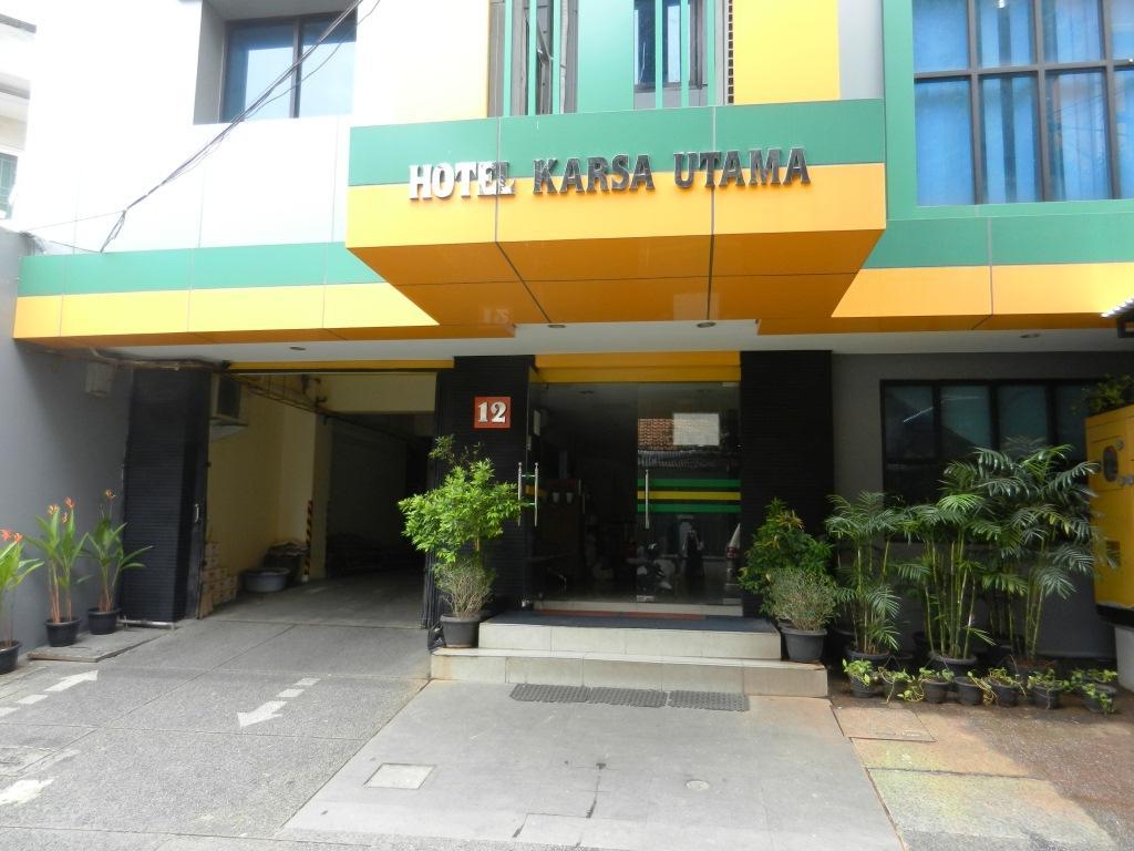 Karsa Utama Hotel Jakarta Buitenkant foto