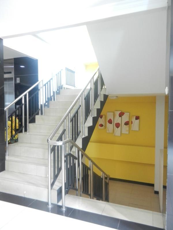 Karsa Utama Hotel Jakarta Buitenkant foto